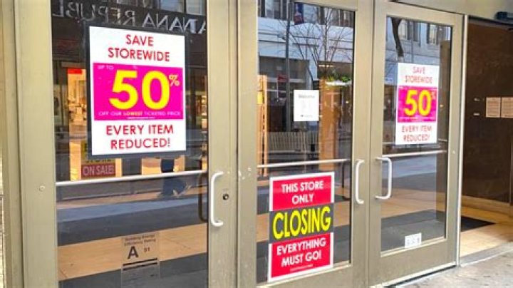 Are Hallmark stores closing in Canada?