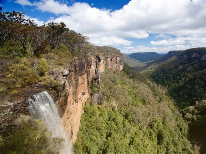 Can you swim in Winifred Falls?