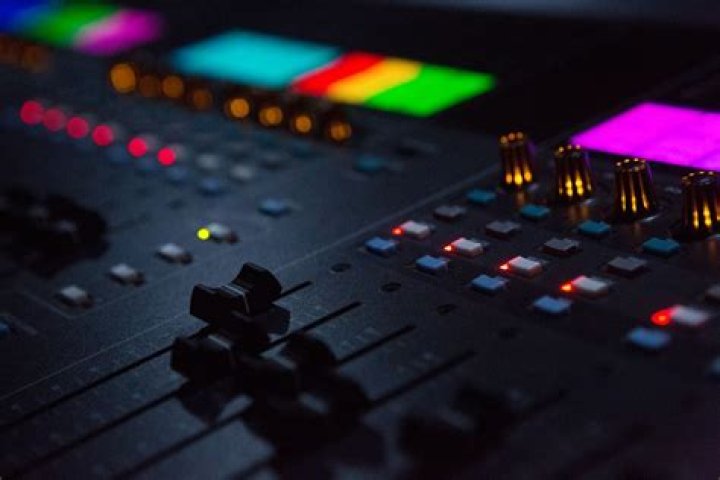 Can you switch music distributors?