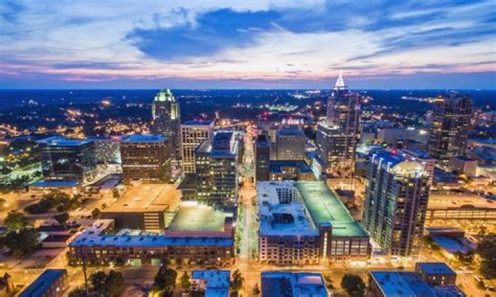 How far is Chicago from Raleigh NC?