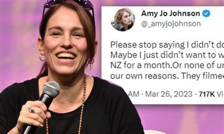 Is Amy Jo Johnson still married?
