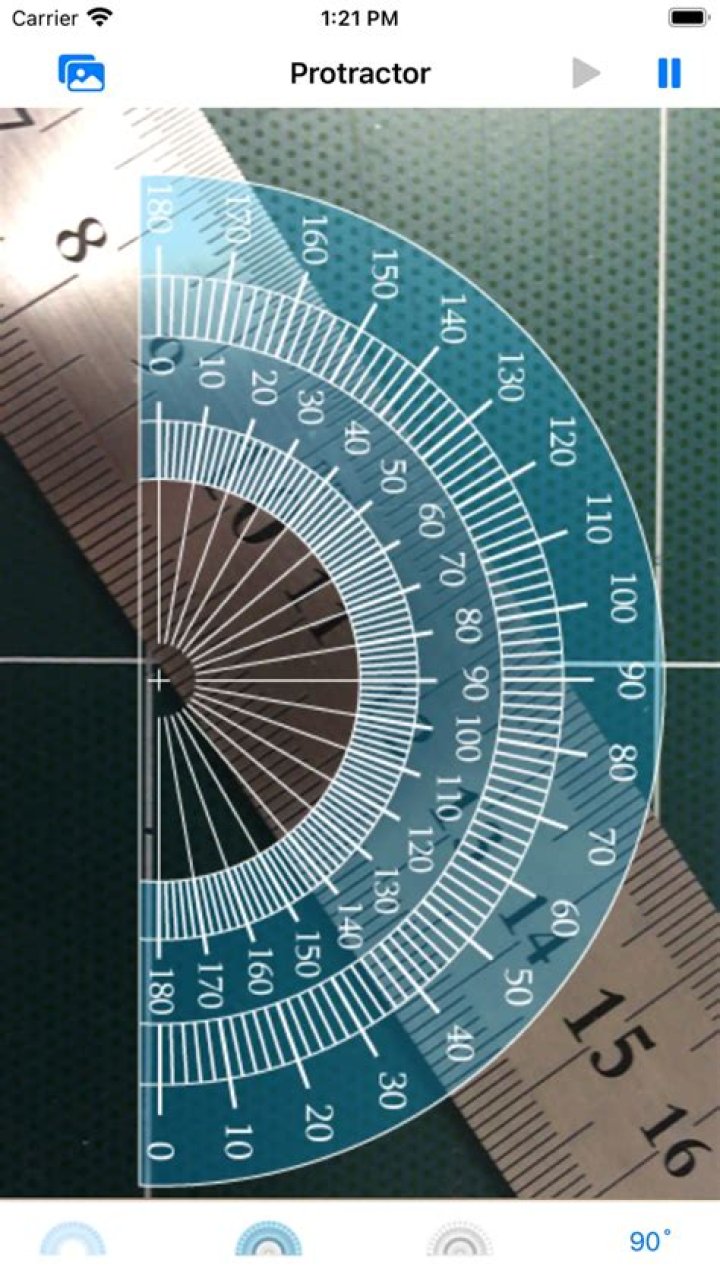 Is there a protractor on iPhone?