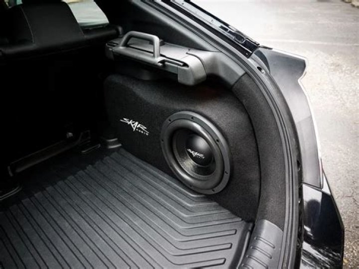 What kind of speakers are in a 2015 Kia Soul?