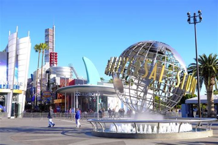Where universal studios in california?