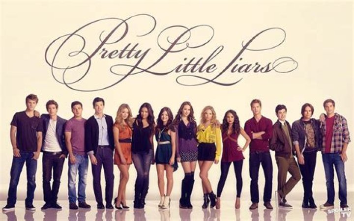 Who were all the A's in pretty little liars?